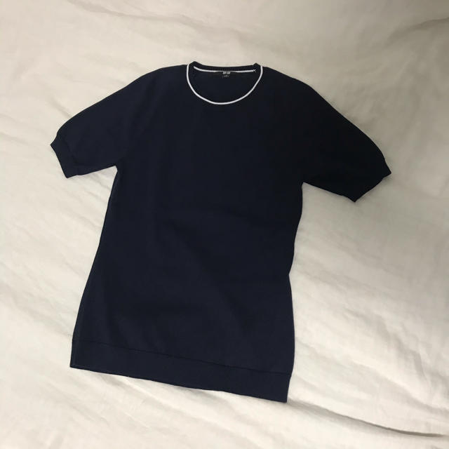 UNIQLO(ユニクロ)の●○●ネイビー　トップス●○● レディースのトップス(カットソー(半袖/袖なし))の商品写真