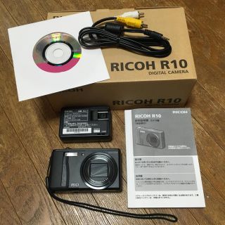 RICOH - RICOH R10 デジカメの通販 by HARUKA's shop｜リコーならラクマ