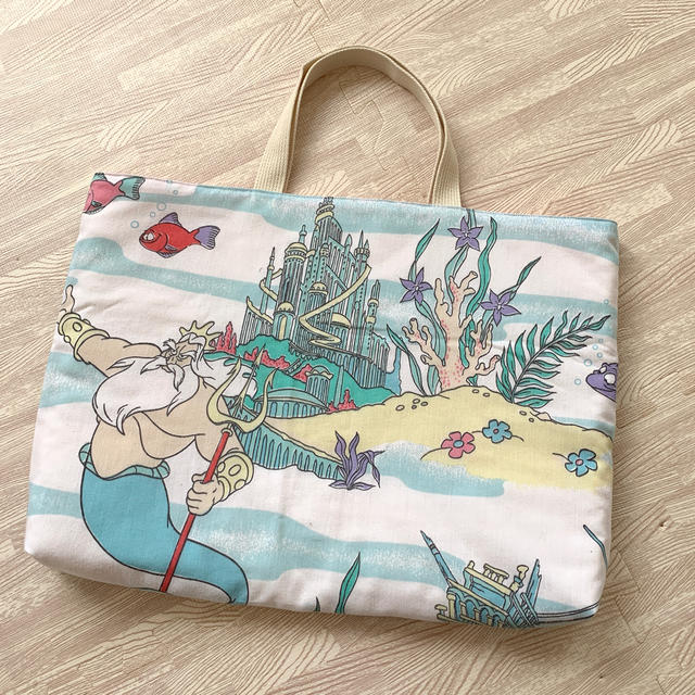 Disney ビンテージシーツ アリエル レッスンバッグaの通販 By みかさ S Shop ディズニーならラクマ Disney ビンテージシーツ アリエル レッスンバッグaの通販 By みかさ S Shop ディズニーならラクマ