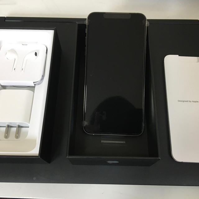 新品未使用 iphone11 PRO MAX 64GB シルバー Simフリー