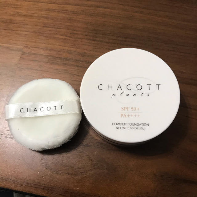 CHACOTT(チャコット)のchacott パウダーファンデーション　値下げしました コスメ/美容のベースメイク/化粧品(ファンデーション)の商品写真