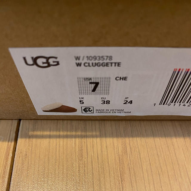 UGG(アグ)のUGG アグ CLUGGETTE クラゲット 新品 レディースの靴/シューズ(スリッポン/モカシン)の商品写真