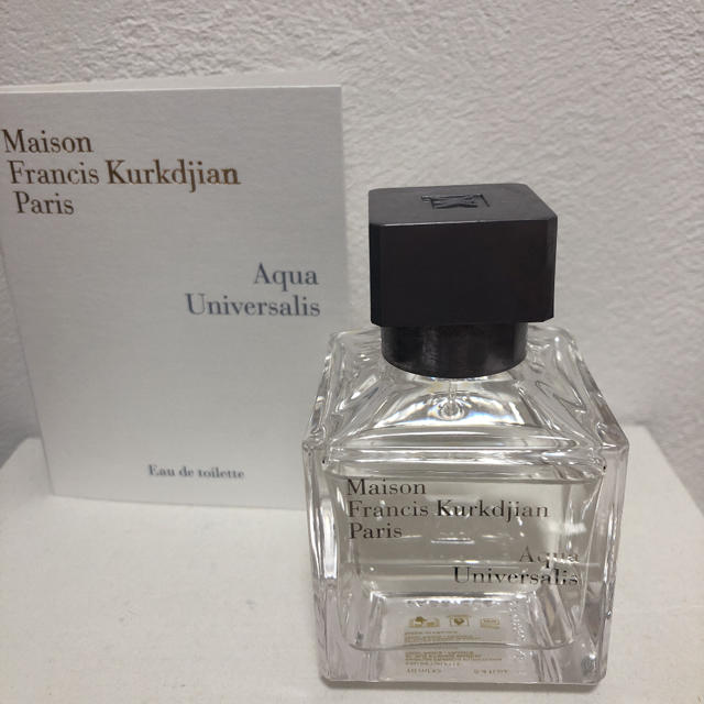 Maison Francis Kurkdjian(メゾンフランシスクルジャン)の【70ml】 メゾンフランシスクルジャン　アクアユニヴェルサリス コスメ/美容の香水(ユニセックス)の商品写真