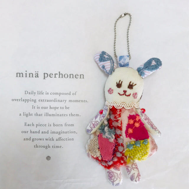 mina perhonen(ミナペルホネン)のミナペルホネン　ミニうさちゃんチャーム⑧ ハンドメイドのぬいぐるみ/人形(ぬいぐるみ)の商品写真