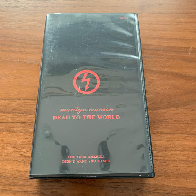 マリリンマンソン DEAD TO THE WORLD VHS 絶版 NC/NR 買い誠実 7040円