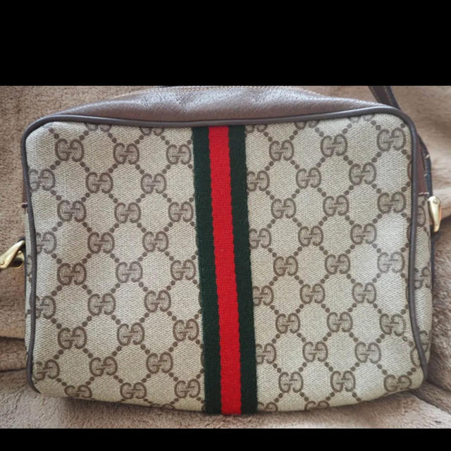 Gucci(グッチ)のオールドグッチ　ショルダーバッグ レディースのバッグ(ショルダーバッグ)の商品写真