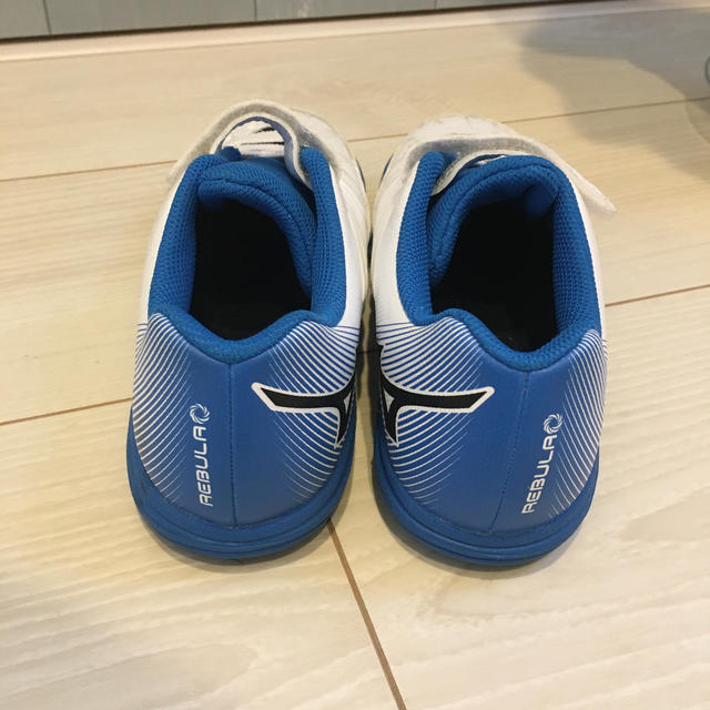 MIZUNO(ミズノ)の専用19㎝ジュニア用　サッカー　トレーニングシューズ✨ キッズ/ベビー/マタニティのキッズ靴/シューズ(15cm~)(その他)の商品写真