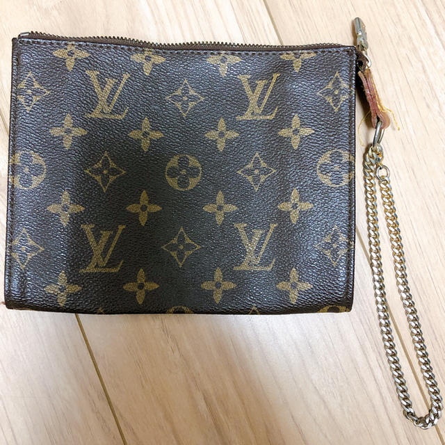 LOUIS VUITTON(ルイヴィトン)のルイヴィトン　ファスナー壊れたポーチ レディースのファッション小物(ポーチ)の商品写真