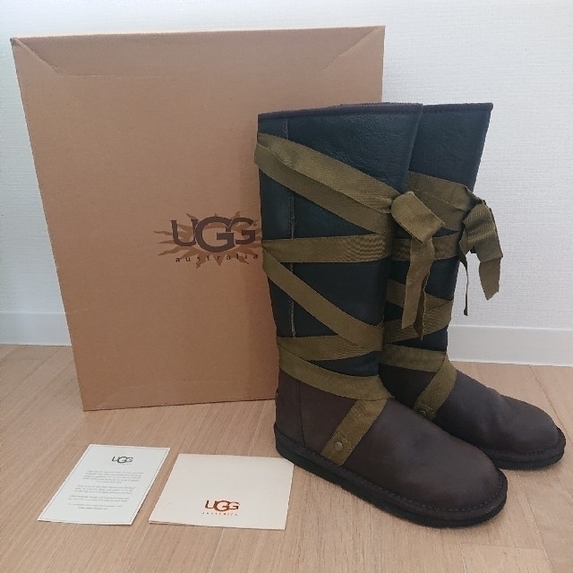 《》レア UGG RINA ロングブーツ