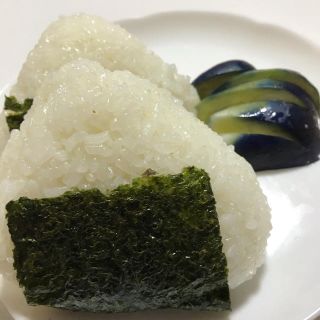 新潟産特別栽培米コシヒカリ　5kg   と　◯◯◯(米/穀物)