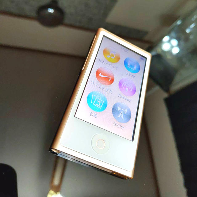 Apple(アップル)の⭐️極美品⭐️iPod nano⭐️第7世代⭐️使用回数7回未満⭐️ スマホ/家電/カメラのオーディオ機器(ポータブルプレーヤー)の商品写真