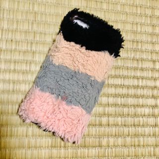 ザラ(ZARA)のZARA ふわふわスマホケース(i phone6 plus)(iPhoneケース)