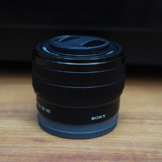 SONY(ソニー)のSONY ソニー FE28-60mm F4-5.6 SEL2860 スマホ/家電/カメラのカメラ(レンズ(ズーム))の商品写真