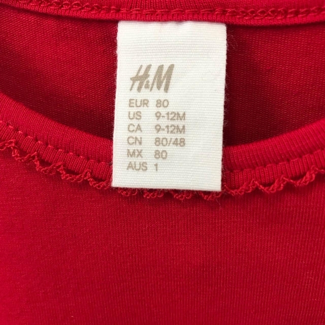H&M(エイチアンドエム)のH&M 赤ワンピース　80 キッズ/ベビー/マタニティのベビー服(~85cm)(ワンピース)の商品写真