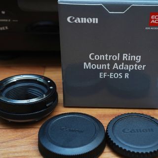 キヤノン(Canon)の送料無料 美品 キヤノン コントロールリングマウントアダプター EF-EOS R(その他)