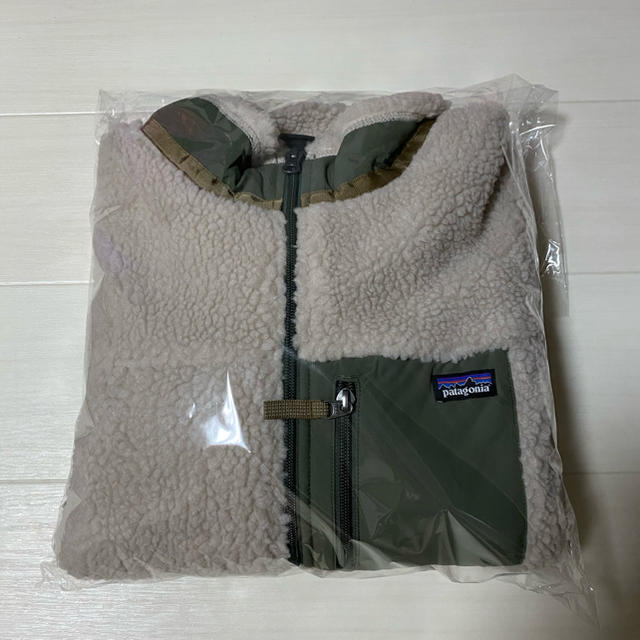 patagonia(パタゴニア)の【もえ様用】パタゴニア　レトロX 2020年モデル　ボーイズ　XXL レディース キッズ/ベビー/マタニティのキッズ服女の子用(90cm~)(ジャケット/上着)の商品写真