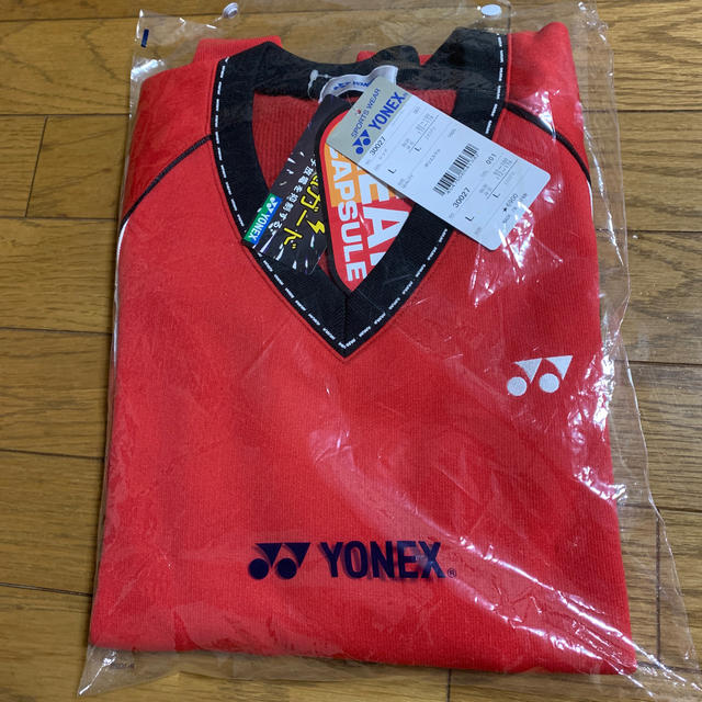 YONEX(ヨネックス)のYONEX Ｖネックトレーナー スポーツ/アウトドアのテニス(ウェア)の商品写真