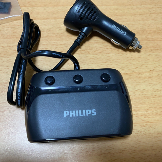 ★ドライブレコーダー THINKWARE DASHCAM ほか車載セット 自動車/バイクの自動車(車内アクセサリ)の商品写真