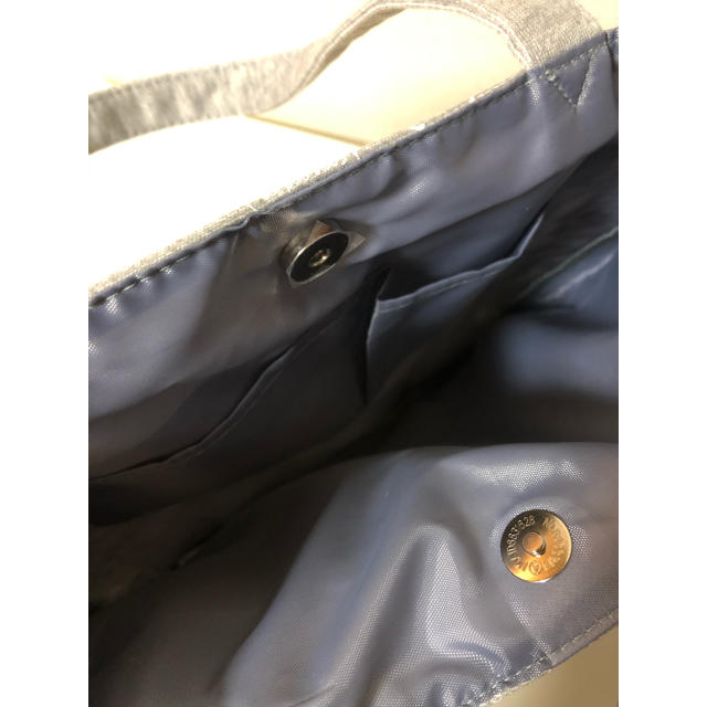 サンリオ(サンリオ)のサンリオ　ポチャッコ　総柄 トート バッグ パスケース　２点セット　新品未使用 レディースのバッグ(トートバッグ)の商品写真
