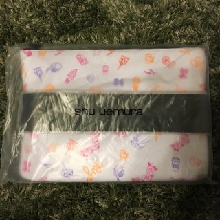 シュウウエムラ(shu uemura)のノベルティ クラッチバック(クラッチバッグ)