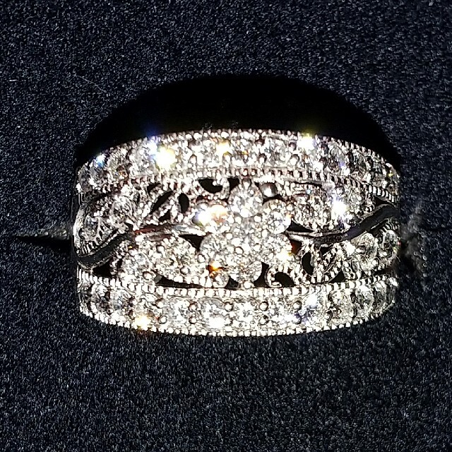 ダイヤモンド リング クラシカル レディースのアクセサリー(リング(指輪))の商品写真