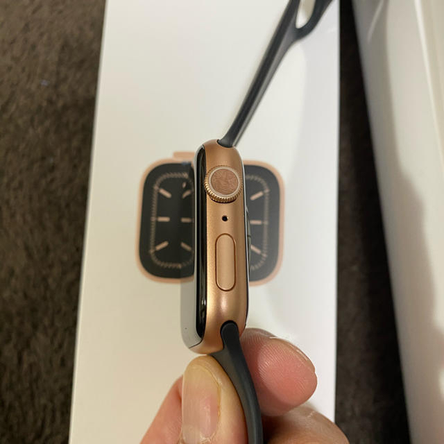 Apple Watch(アップルウォッチ)のApple Watch Series5 44mm Gold Aluminum メンズの時計(腕時計(デジタル))の商品写真