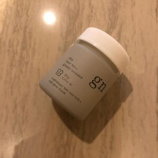 コスメキッチン(Cosme Kitchen)のウカukaヘアワックス グロッシーニュアンス　3回少量使用(ヘアワックス/ヘアクリーム)