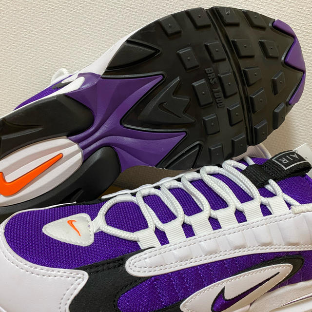 NIKE(ナイキ)のNike Air Max Triax メンズの靴/シューズ(スニーカー)の商品写真