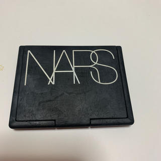 ナーズ(NARS)のNARS ライトリフティングセッティングパウダープレストN(フェイスパウダー)