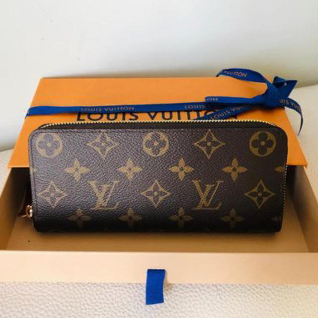 LOUIS VUITTON(ルイヴィトン)のLOUIS VUITTON ポルトフォイユ クレマンス ピンク レディースのファッション小物(財布)の商品写真