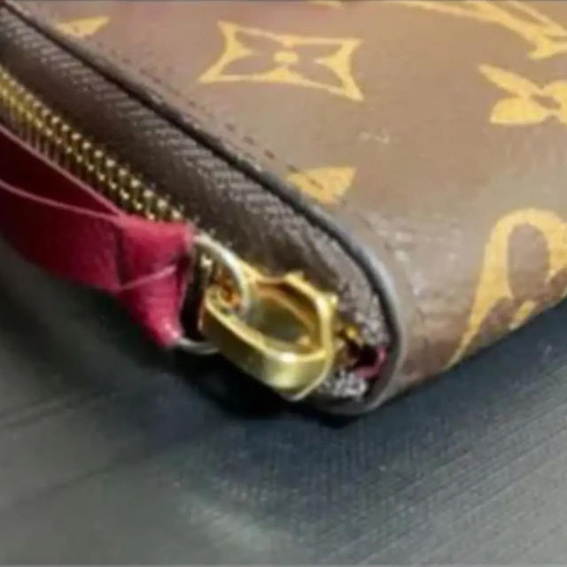 LOUIS VUITTON(ルイヴィトン)のLOUIS VUITTON ポルトフォイユ クレマンス ピンク レディースのファッション小物(財布)の商品写真