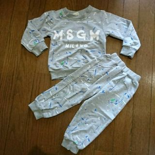 海外kids???? msgm 上下セット 即購入可????