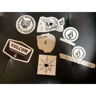 ボルコム(volcom)の専用 VOLCOM 非売品 ステッカー(ノベルティグッズ)