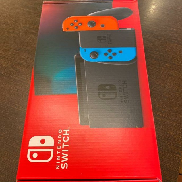 任天堂　スイッチ　SWITCH  ネオン　新品