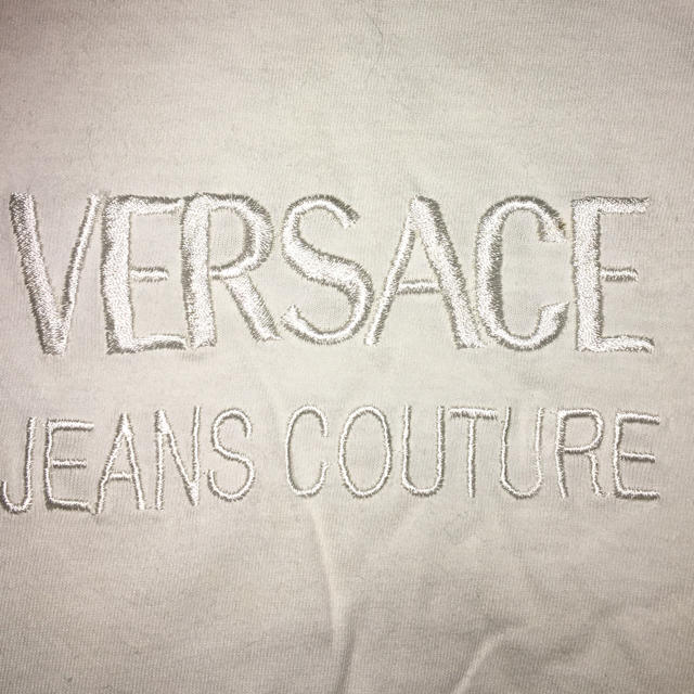 VERSACE jeans cture