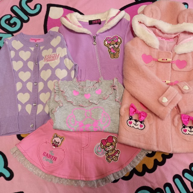 EARTHMAGIC(アースマジック)の専用☆ご成約済み☆ キッズ/ベビー/マタニティのキッズ服女の子用(90cm~)(コート)の商品写真