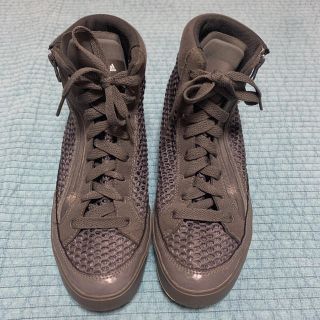 アディダスバイステラマッカートニー(adidas by Stella McCartney)のアディダス　ステラマッカートニー★クリーニング済み★グレー★24.5(スニーカー)