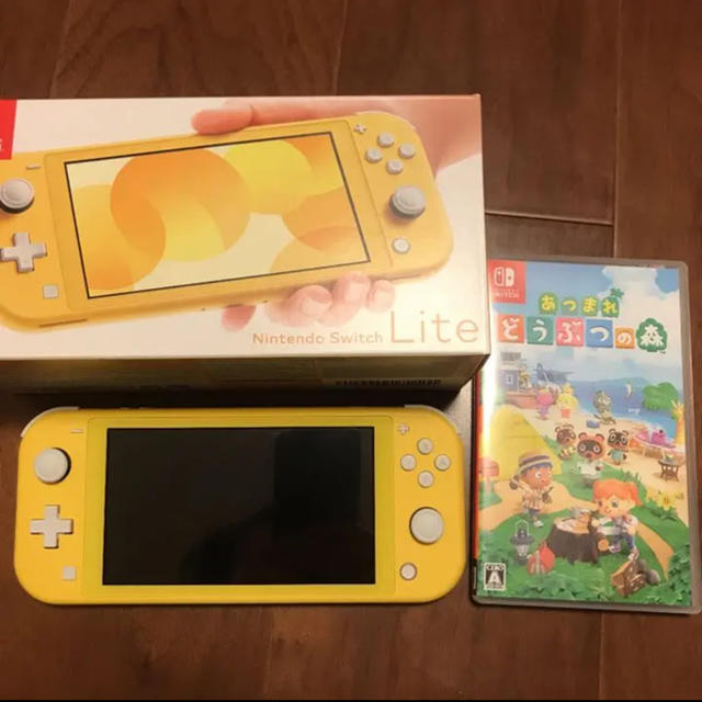 Nintendo Switch NINTENDO SWITCH LITE イエ…