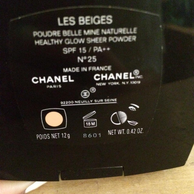 CHANEL(シャネル)のCHANEL フェイスパウダー N25 コスメ/美容のベースメイク/化粧品(フェイスパウダー)の商品写真