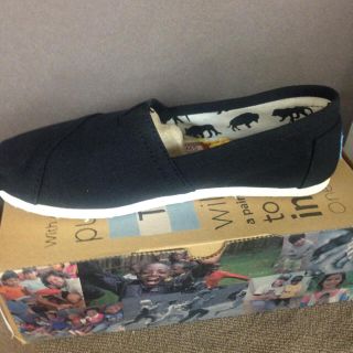 トムズ(TOMS)のTOMS キャンバスクラシック ブラック(スリッポン/モカシン)