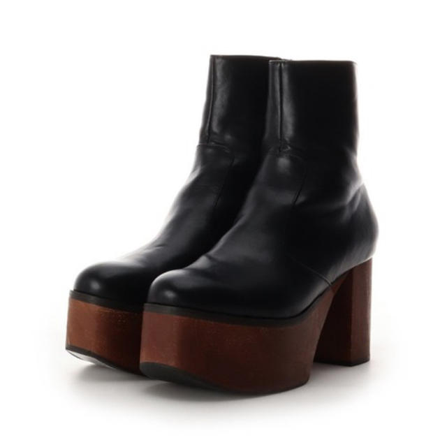 REDYAZEL(レディアゼル)の合皮ウッドソール厚底ショートブーツ レディースの靴/シューズ(ブーツ)の商品写真