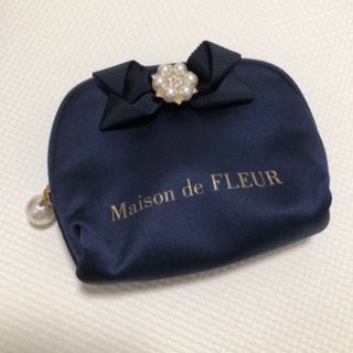 メゾンドフルール(Maison de FLEUR)のMaison de FLEUR メゾンドフルール ティッシュポーチ(ポーチ)