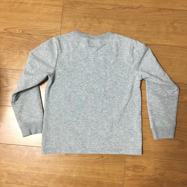 キッズ　トレーナー キッズ/ベビー/マタニティのキッズ服男の子用(90cm~)(Tシャツ/カットソー)の商品写真