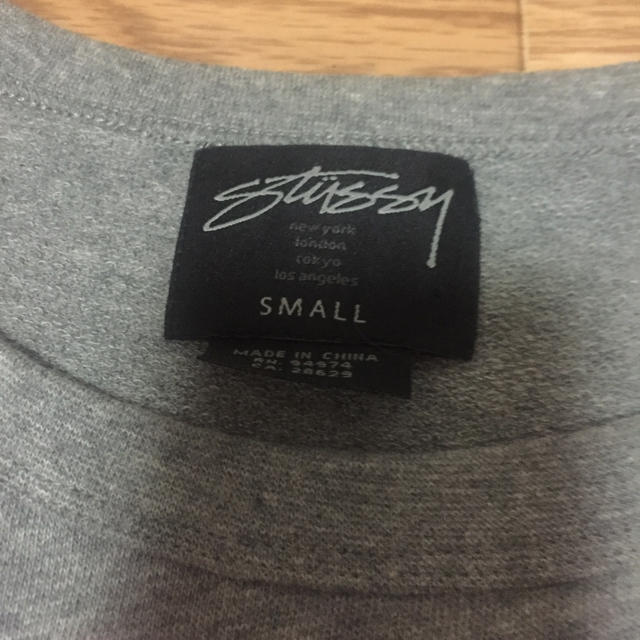 STUSSY(ステューシー)のSTUSSY トップス レディースのトップス(トレーナー/スウェット)の商品写真