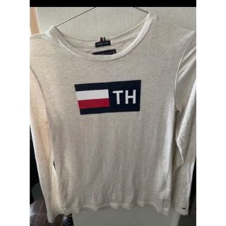 トミーヒルフィガー(TOMMY HILFIGER)のトミーヒルフィガー　Tシャツ　150  長袖(Tシャツ/カットソー)