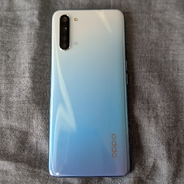 ANDROID(アンドロイド)のOPPO Reno3 A ホワイト simフリー スマホ/家電/カメラのスマートフォン/携帯電話(スマートフォン本体)の商品写真