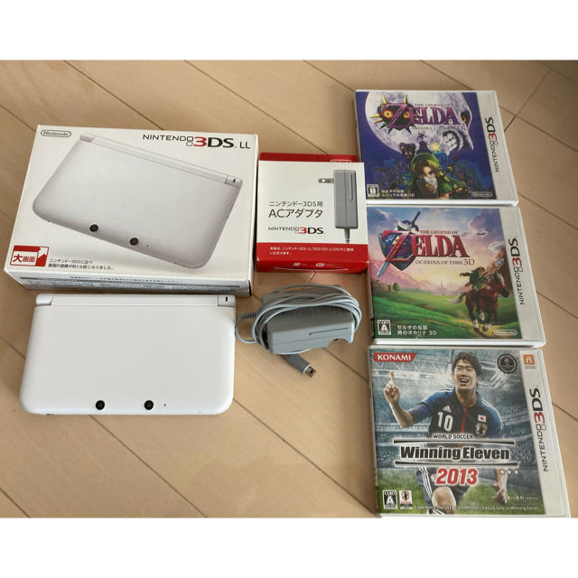 任天堂(ニンテンドウ)のニンテンドー　3DS LL ソフト3本セット エンタメ/ホビーのゲームソフト/ゲーム機本体(携帯用ゲーム機本体)の商品写真