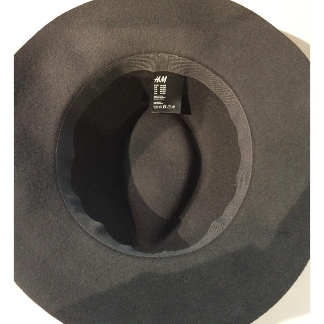 H&H(エイチアンドエイチ)の中折れ HAT H&M 黒 美品 58cm メンズの帽子(ハット)の商品写真