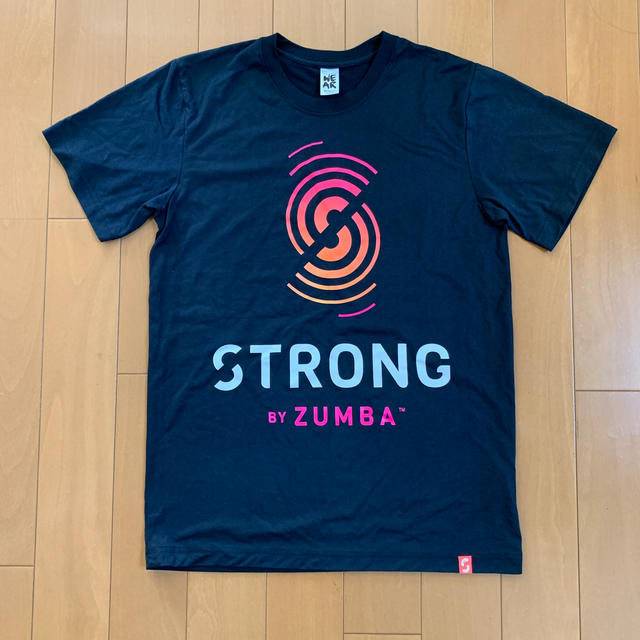 Zumba(ズンバ)のZUMBA  ユニセックスTシャツ　XS/S スポーツ/アウトドアのトレーニング/エクササイズ(その他)の商品写真