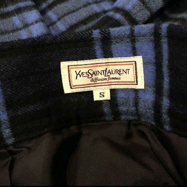 Yves Saint Laurent Beaute(イヴサンローランボーテ)のイヴサンローラン ☆ヴィンテージ！青×黒チェックスカート レディースのスカート(ひざ丈スカート)の商品写真